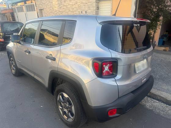 JEEP RENEGADE 1.8 16V FLEX SPORT 4P AUTOMÁTICO JEEP RENEGADE 1.8 16V FLEX SPORT 4P AUTOMÁTICO